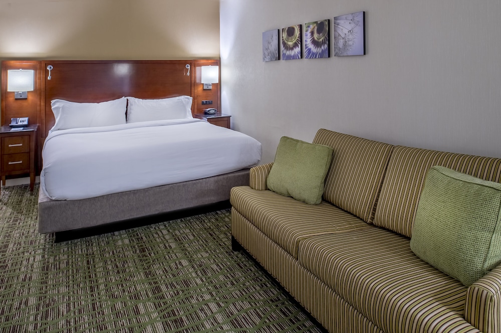 Marriott St. Louis West - photo 10