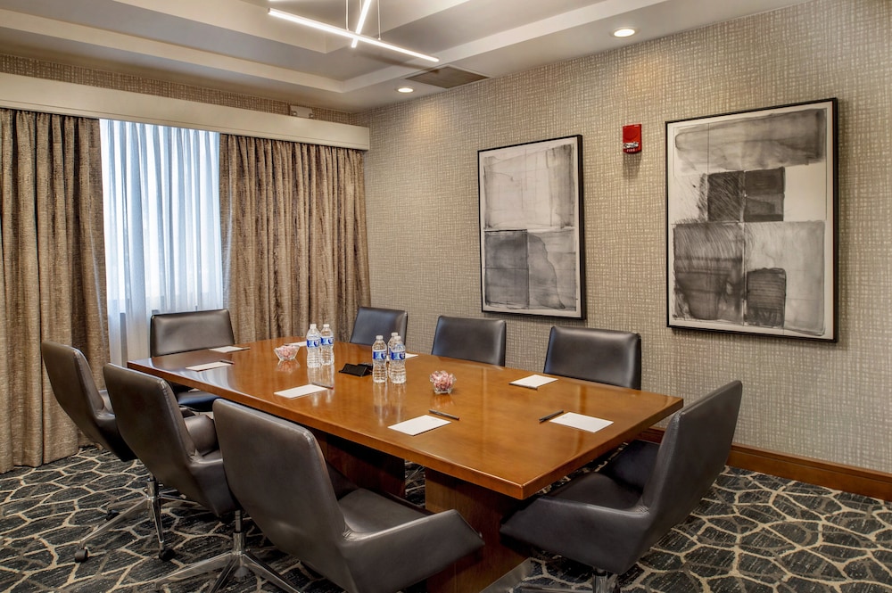 Crowne Plaza St. Louis Airport by IHG - photo 168