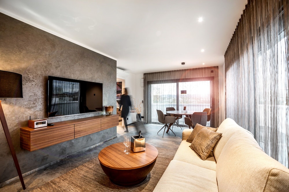 PRIMERA Apartments & Boardinghouse — 5-Star Luxury Hotel in Singen, Germany