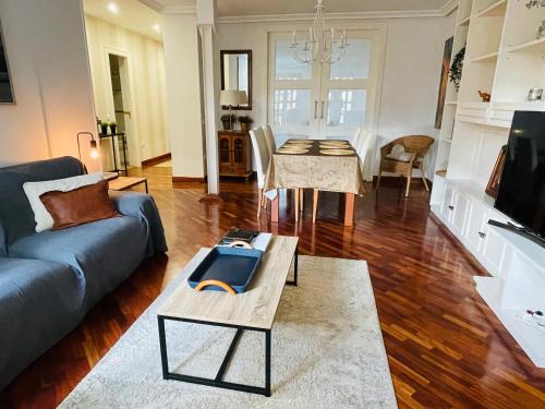 Atico al lado del Ayuntamiento — carbon neutral stay, Oviedo