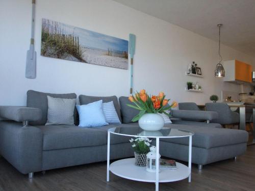 Ferienwohnung mit Seeischt im Haus Frische Brise 05.10 — 4-Star Luxury Hotel in Cuxhaven, Germany