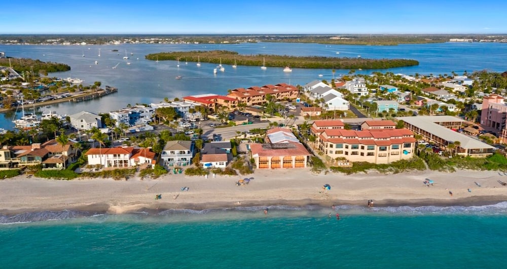 Chadwick Cove Resort & Marina - photo 33