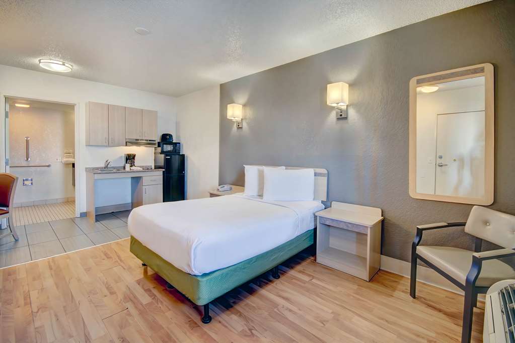 Studio 6 Tucson AZ Irvington Road - photo 10