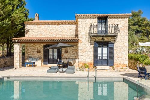 Villa Niovi by Sealand Villas — 4-Star Luxury Hotel in Katastarion, Greece