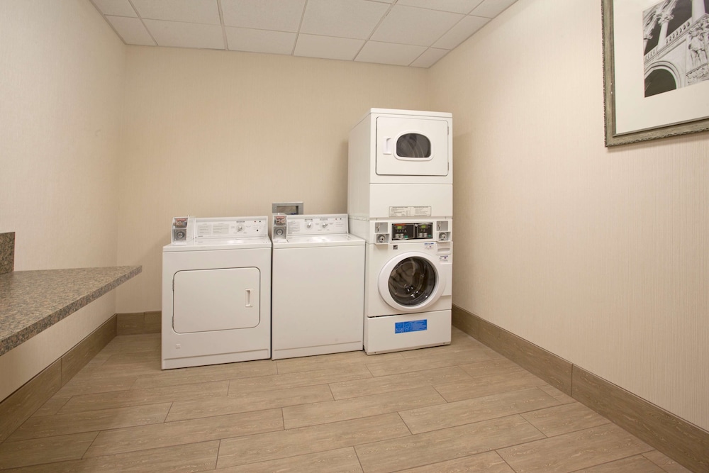 Hilton Garden Inn Fort Collins - photo 31