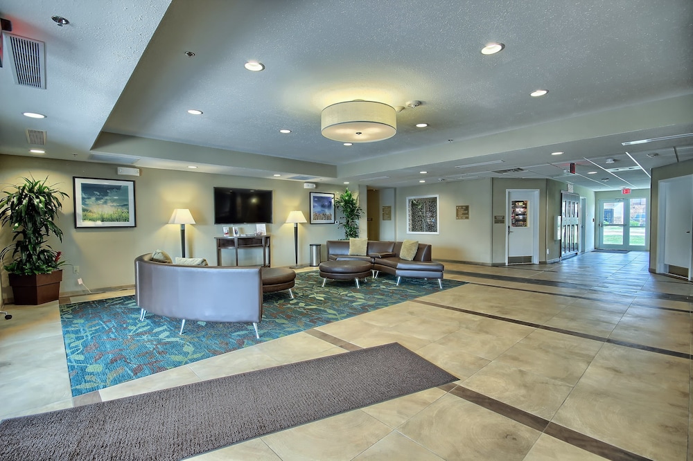 Candlewood Suites Columbus Grove City by IHG - photo 26