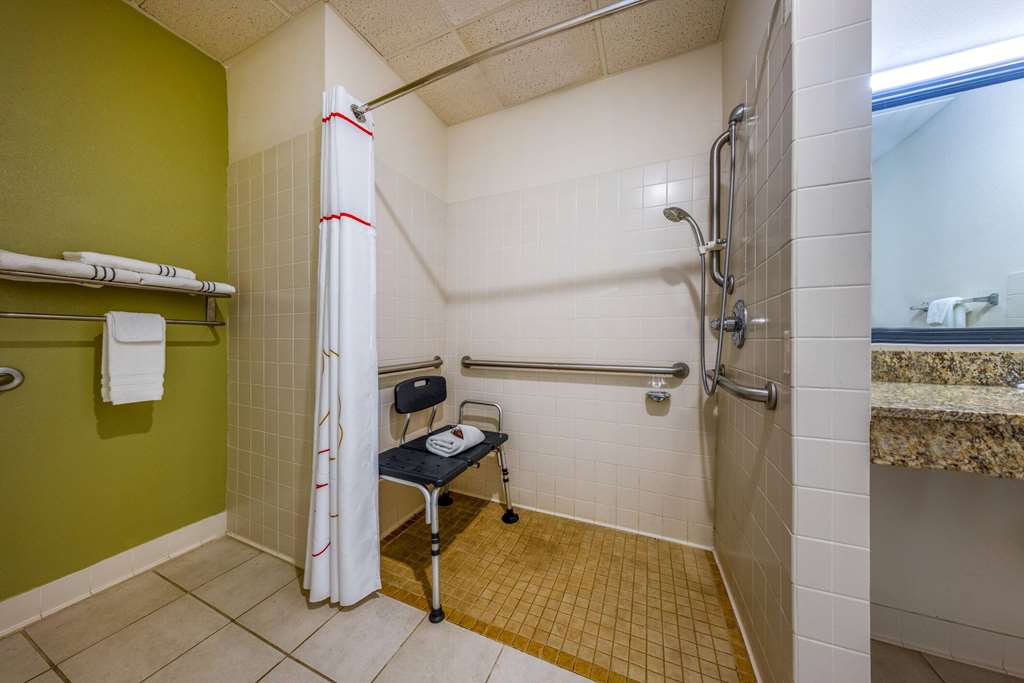 Baymont by Wyndham El Dorado - photo 17