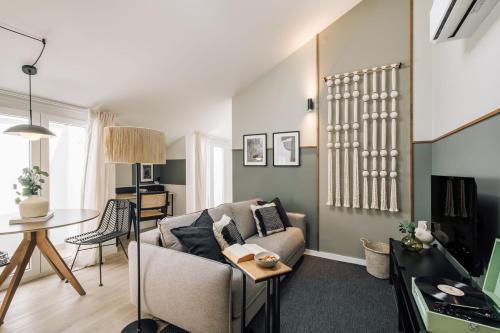 Marley 1 bedroom and parking in Campolide — 4-Star Luxury Hotel in Lisbon, Portugal