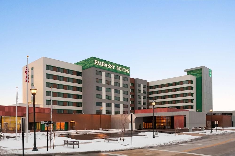 Embassy Suites by Hilton Salt Lake West Valley City - photo 88