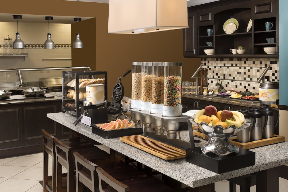 Hilton Garden Inn Charlotte Mooresville - photo 28