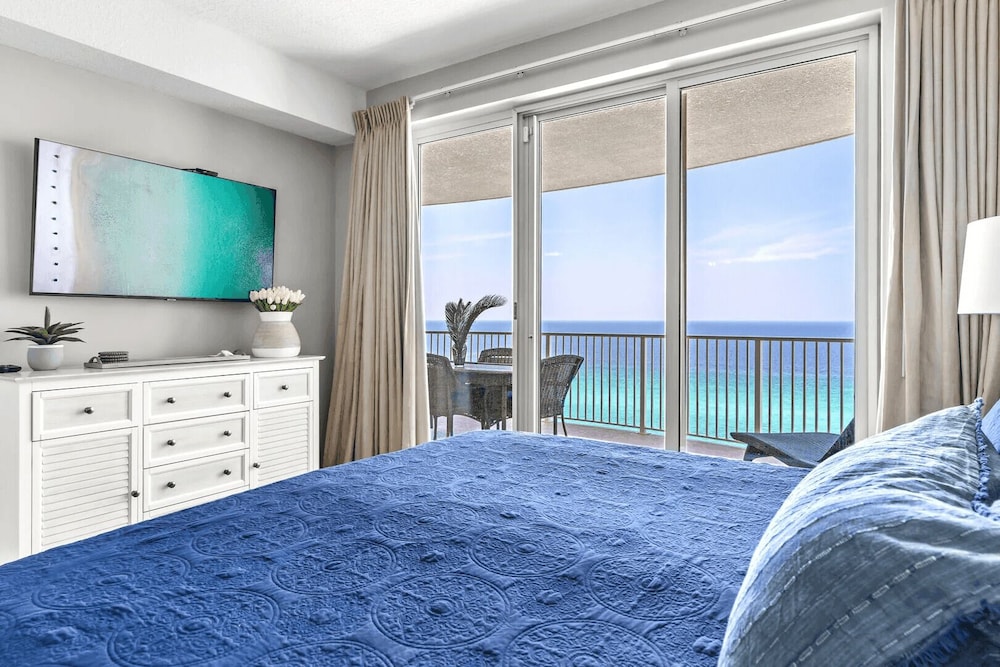 Emerald Isle Resort 1409 Beachfront Access Chairs Incl Pool Ocean Views - photo 11