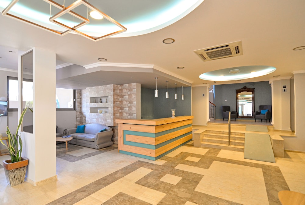 Karras Grande Resort — 4-Star Luxury Hotel in Zakynthos, Greece