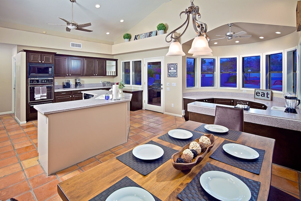 Arizona Desert Haven - photo 12