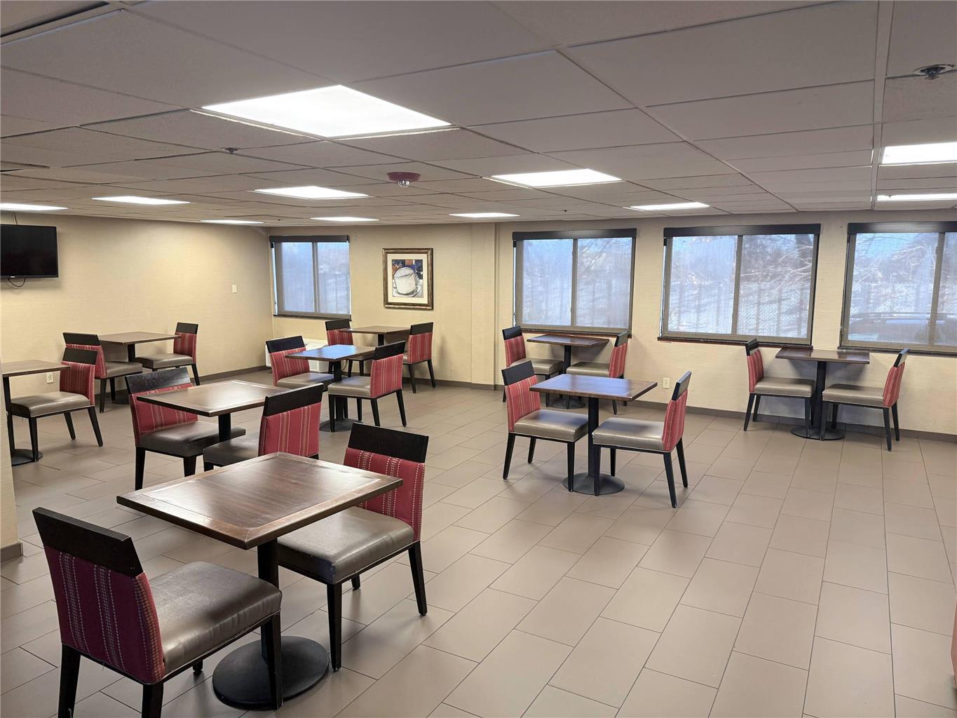 Comfort Inn Feasterville Trevose - photo 49