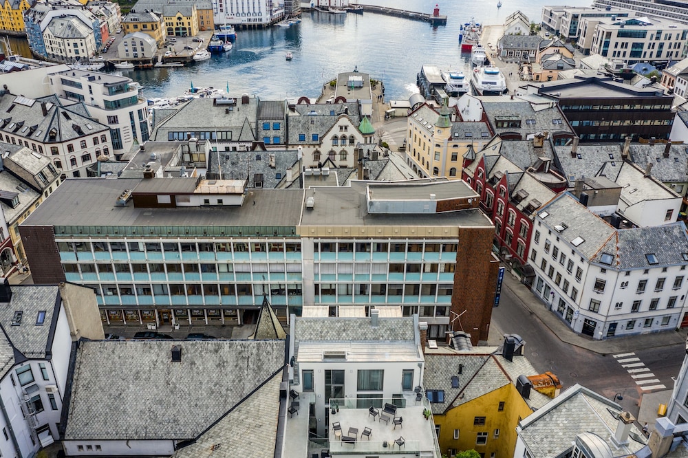 Aalesund City Apartment — 4-Star Luxury Hotel in Alesund, Norway