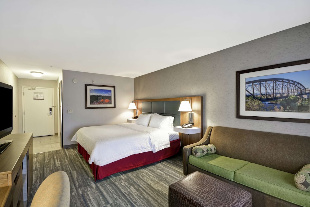 Hampton Inn & Suites Yuma - photo 20