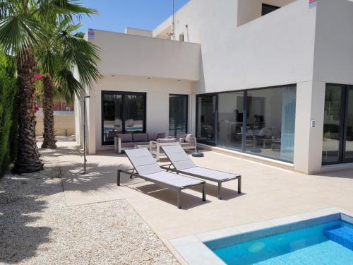 La Perla Blanca — Benijofar