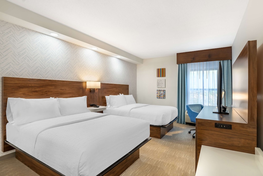 Hampton Inn Petersburg Fort Lee - photo 17