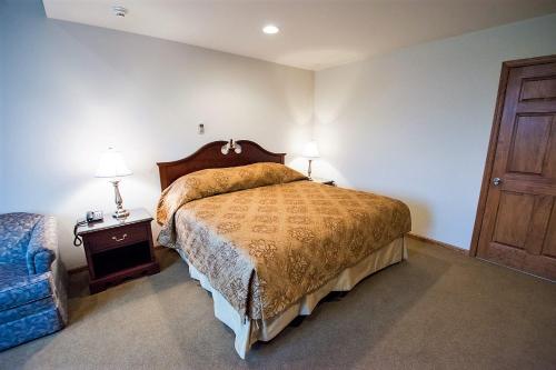 Sutton Inn - photo 24