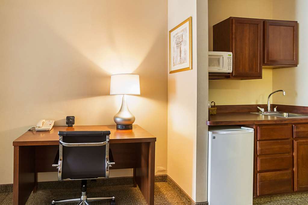 Comfort Suites Twinsburg - photo 31