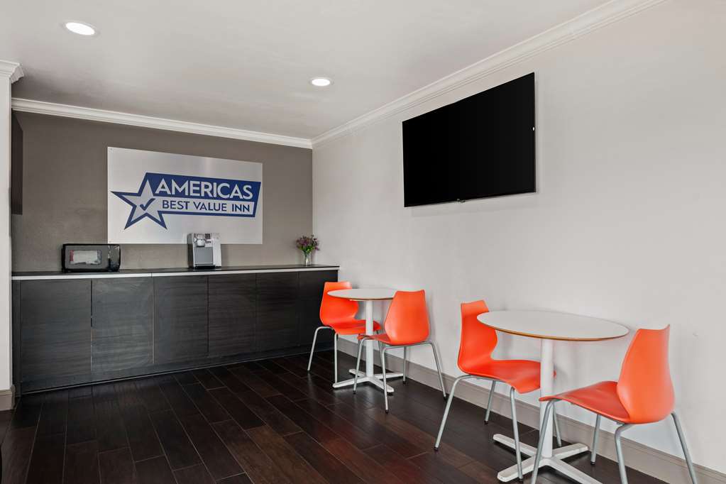 Americas Best Value Inn Orlando - photo 9