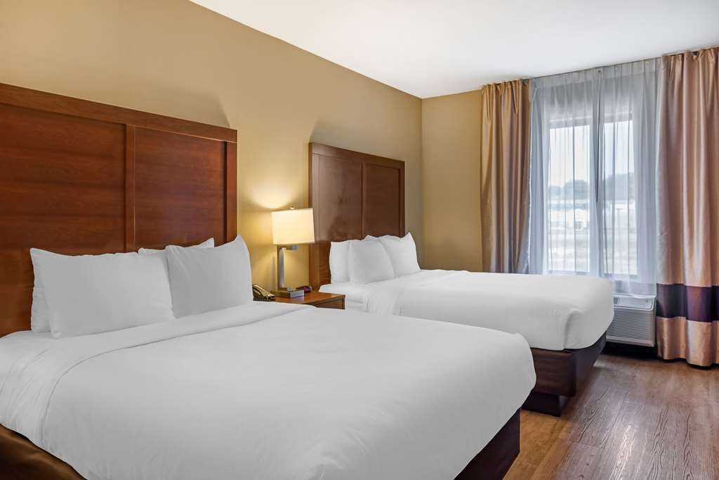 Comfort Inn & Suites at CrossPlex Village - photo 30