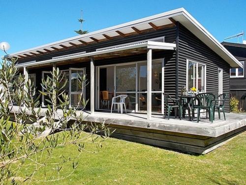 Great Escape Whangamata Holiday Home — 4-Star Luxury Hotel in Whangamata, New Zealand