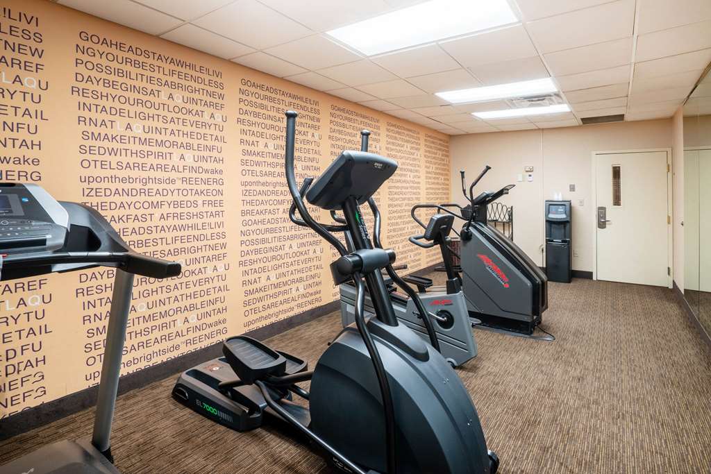 La Quinta Inn & Suites by Wyndham Nashville Airport Opryland - photo 14