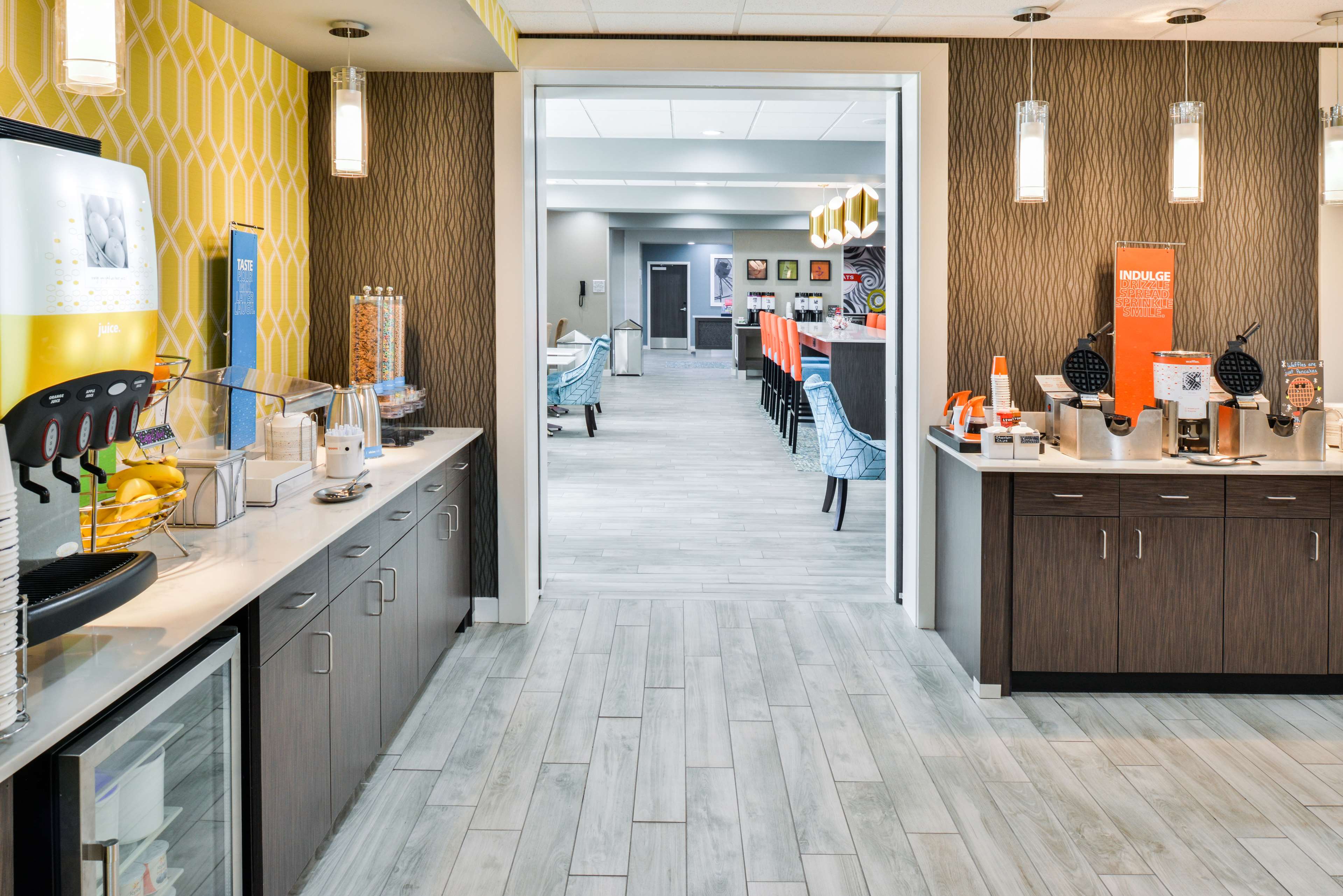 Hampton Inn Emporia - photo 17