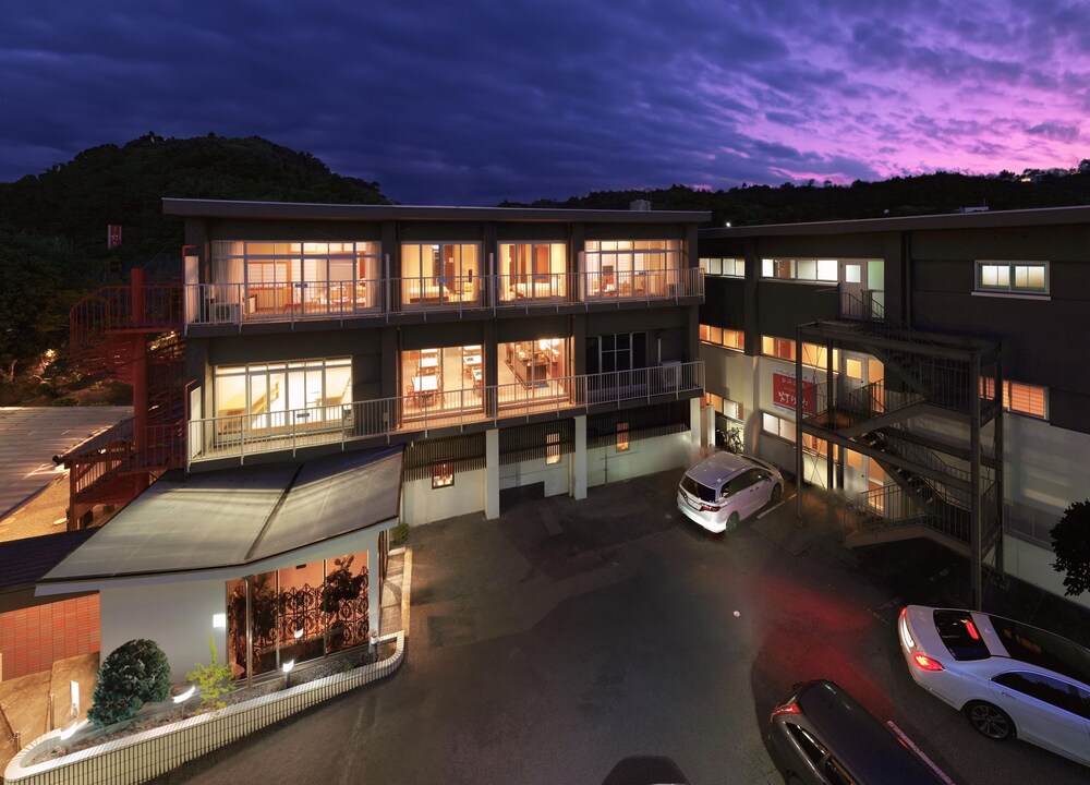 Nankishirahama Hotel Akariya in Shirahamacho-Usazakiminami, Japan