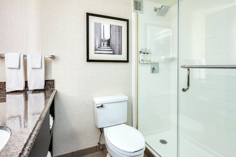 Holiday Inn Washington Capitol Natl Mall by IHG - photo 24