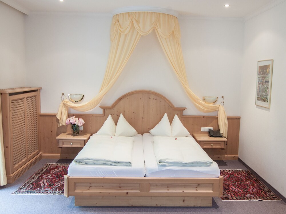 Hotel Hartmann in Fuerstenfeldbruck, Germany