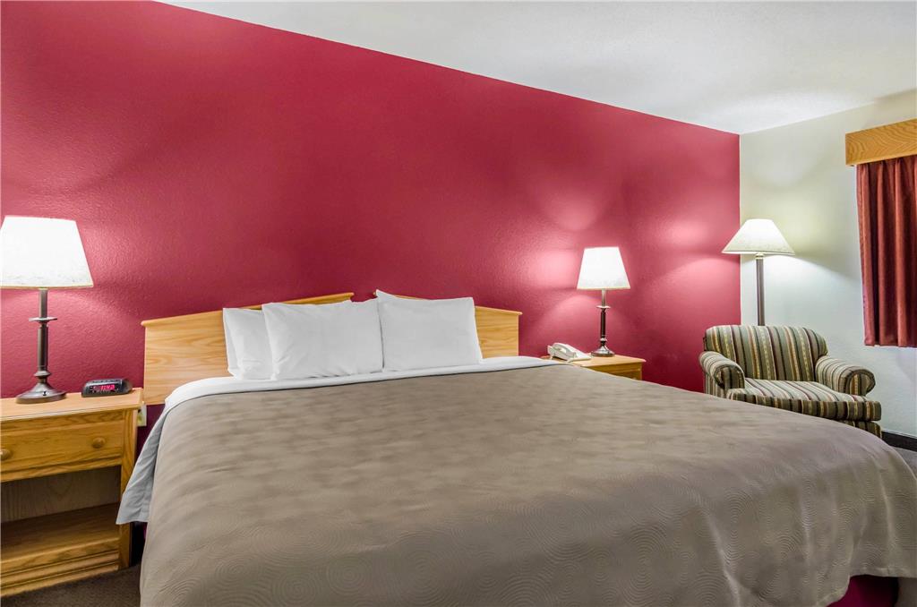 Rodeway Inn Hesston KS - photo 14