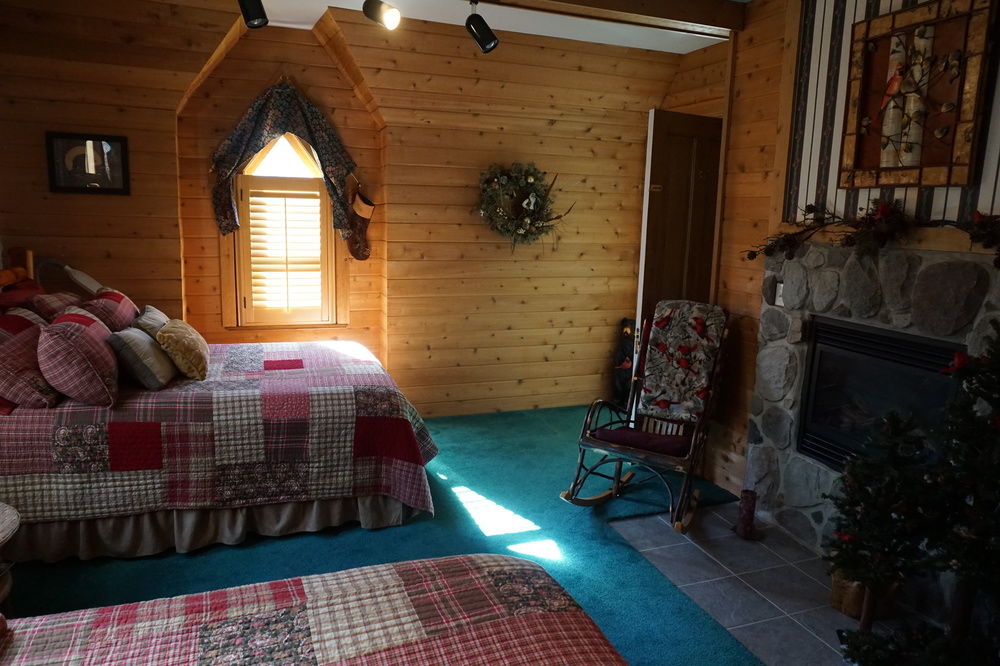 Allegan Country Inn - photo 33