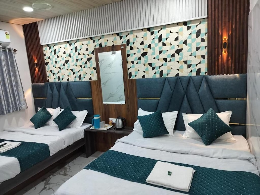 Hotel Mahalok Palace pet-friendly hotel Ujjain