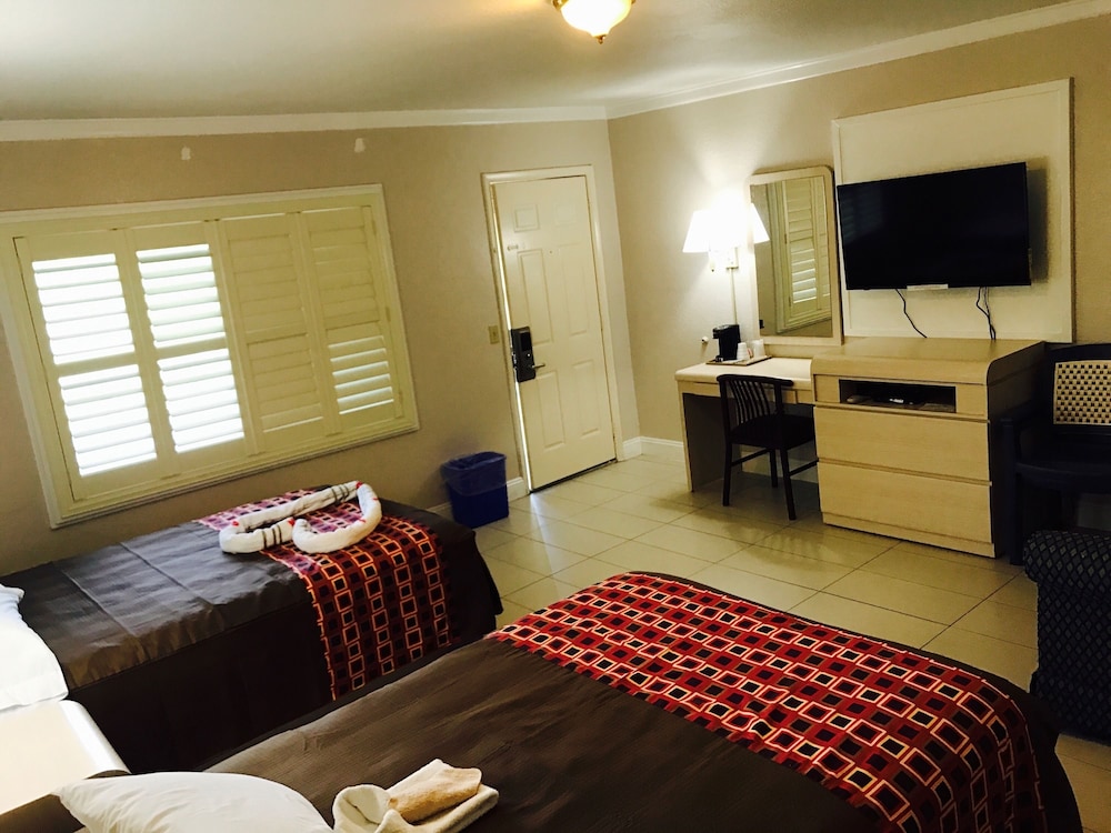 Apollo Inn Motel - photo 24