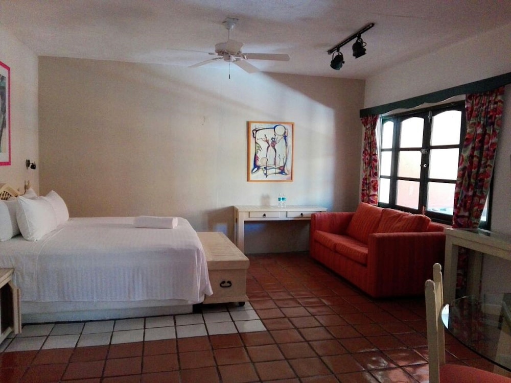 Guestroom