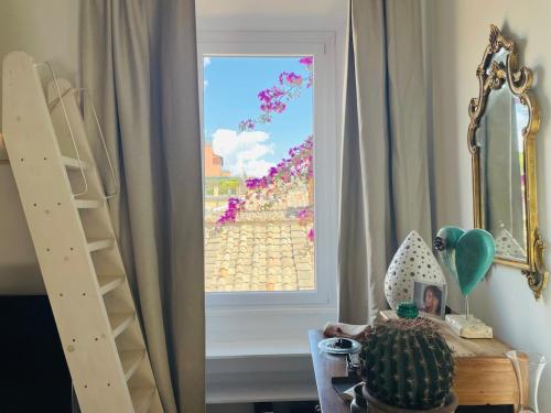 Silent Oasis of Trastevere — 4-Star Luxury Hotel in Rome, Italy