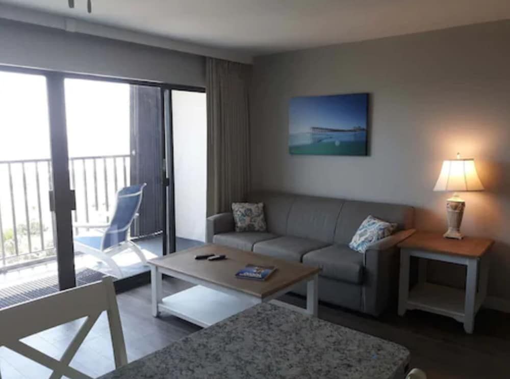 Surf Suites - photo 12
