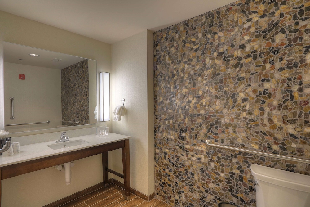 Hilton Garden Inn Pigeon Forge - photo 40
