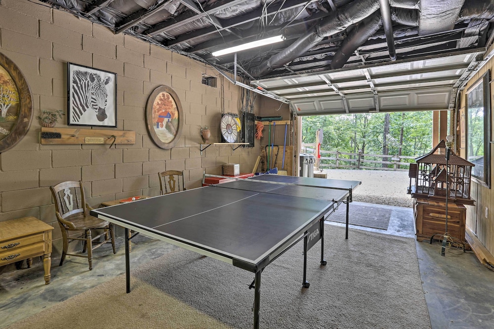Ellijay Resort Cabin with Fire Pit Decks And Hot Tub - photo 12