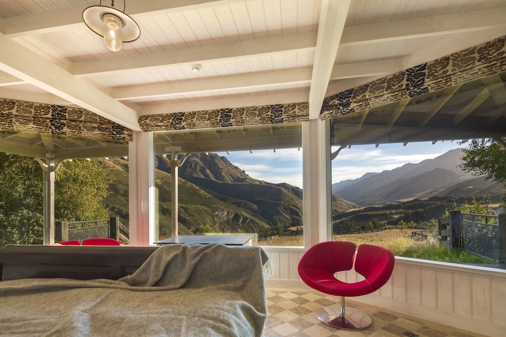 Mahu Whenua — Wanaka — photo 4