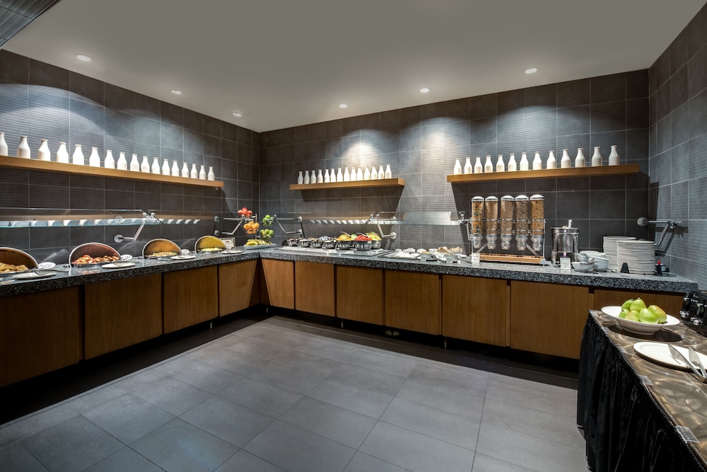 Crowne Plaza Chicago Ohare Hotel & Conf Ctr by IHG - photo 42