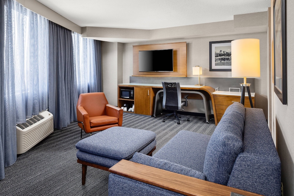 Courtyard by Marriott Minneapolis Downtown - photo 36