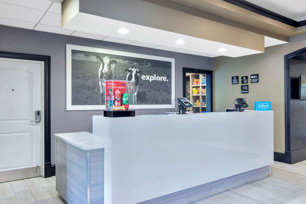 Hampton Inn & Suites Fort Worth Fossil Creek - photo 5