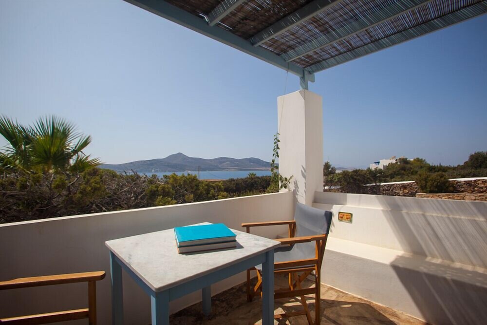 Oliaros Seaside Lodge — 4-Star Luxury Hotel in Antiparos, Greece