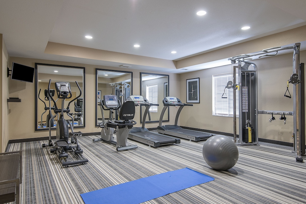 Candlewood Suites Bloomington by IHG - photo 19