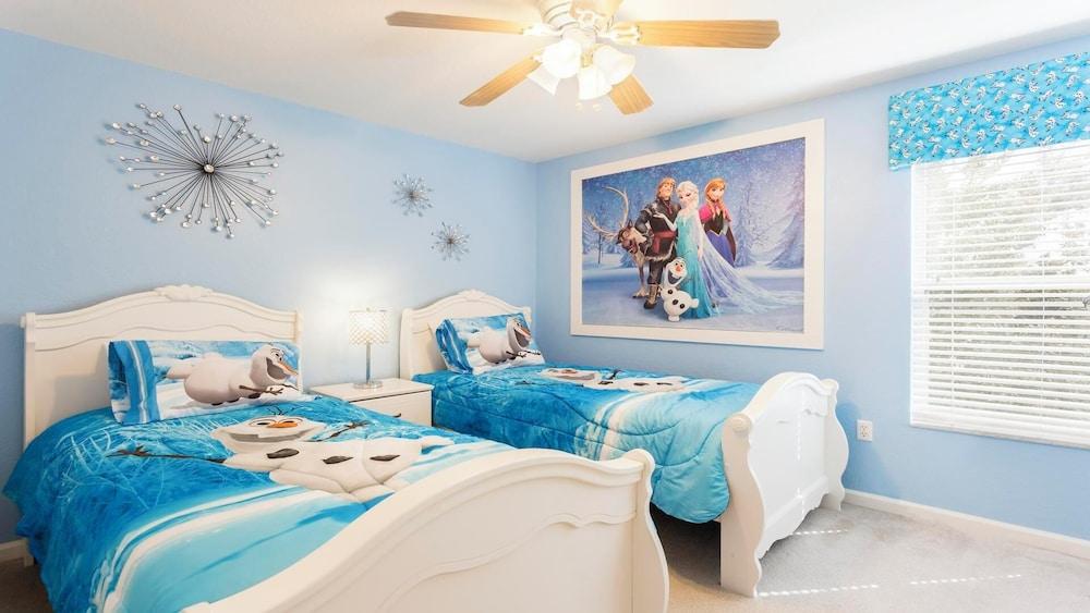Pool Villa Near Disney Parks 2669 Kissimmee — 4-Star Luxury Hotel in Kissimmee, United States