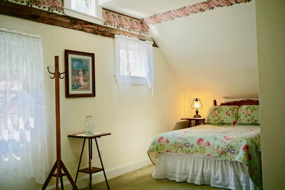 Old Orchard Beach Inn - photo 25