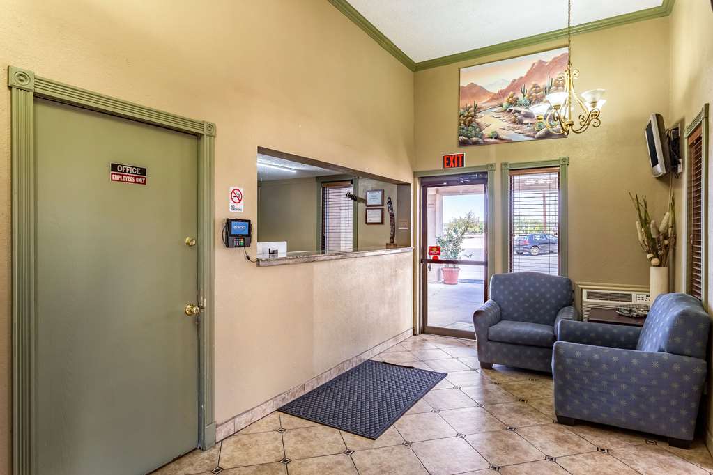Rodeway Inn Farmington - photo 11